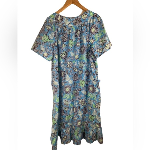 Anthony Richard’s Women's Size Large House Dress Muumuu Blue Floral Ruffle Hem - Picture 2 of 10